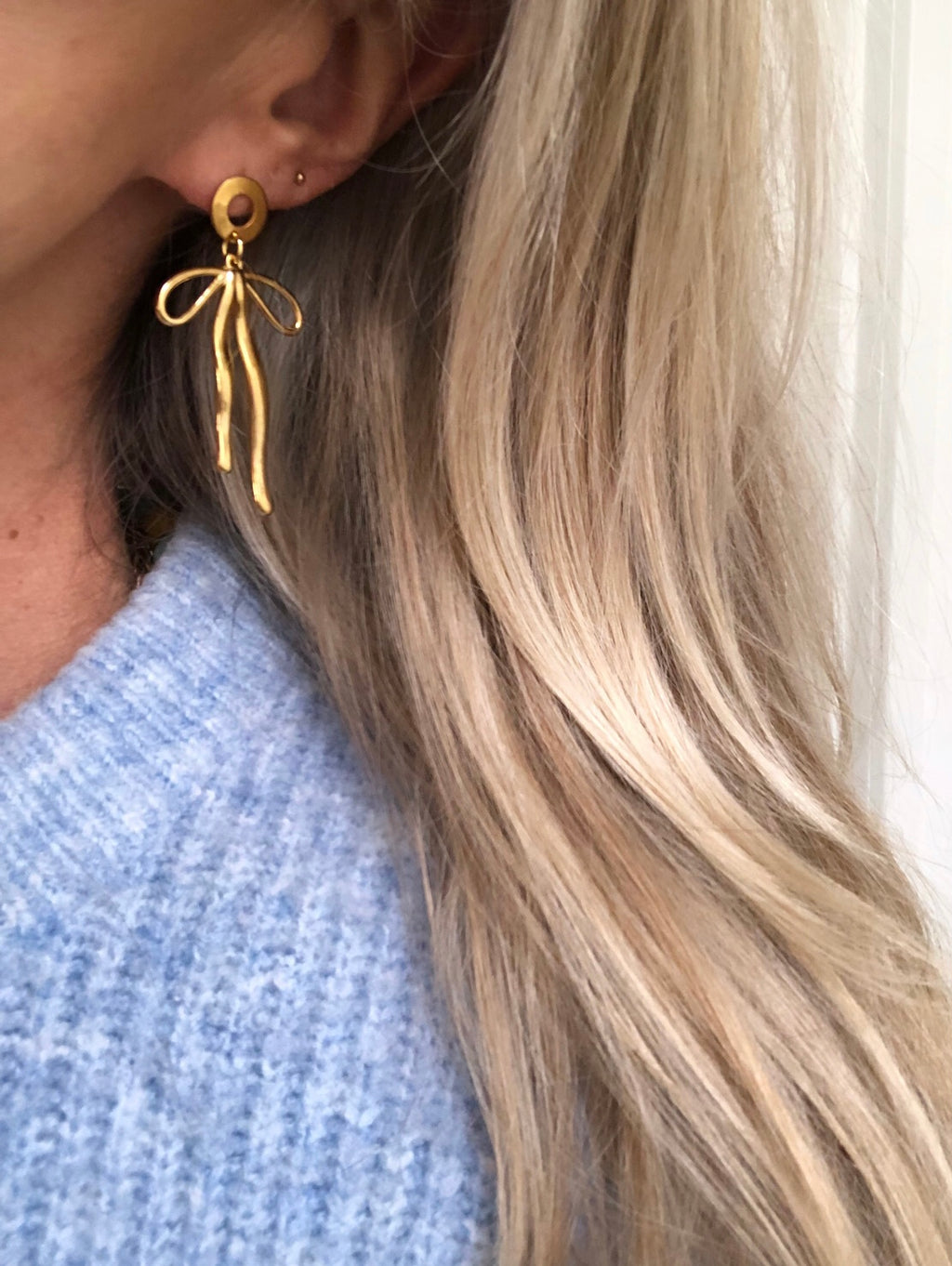 "Earrings Big Bows"