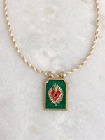 "Thread Necklace Amulet Green"