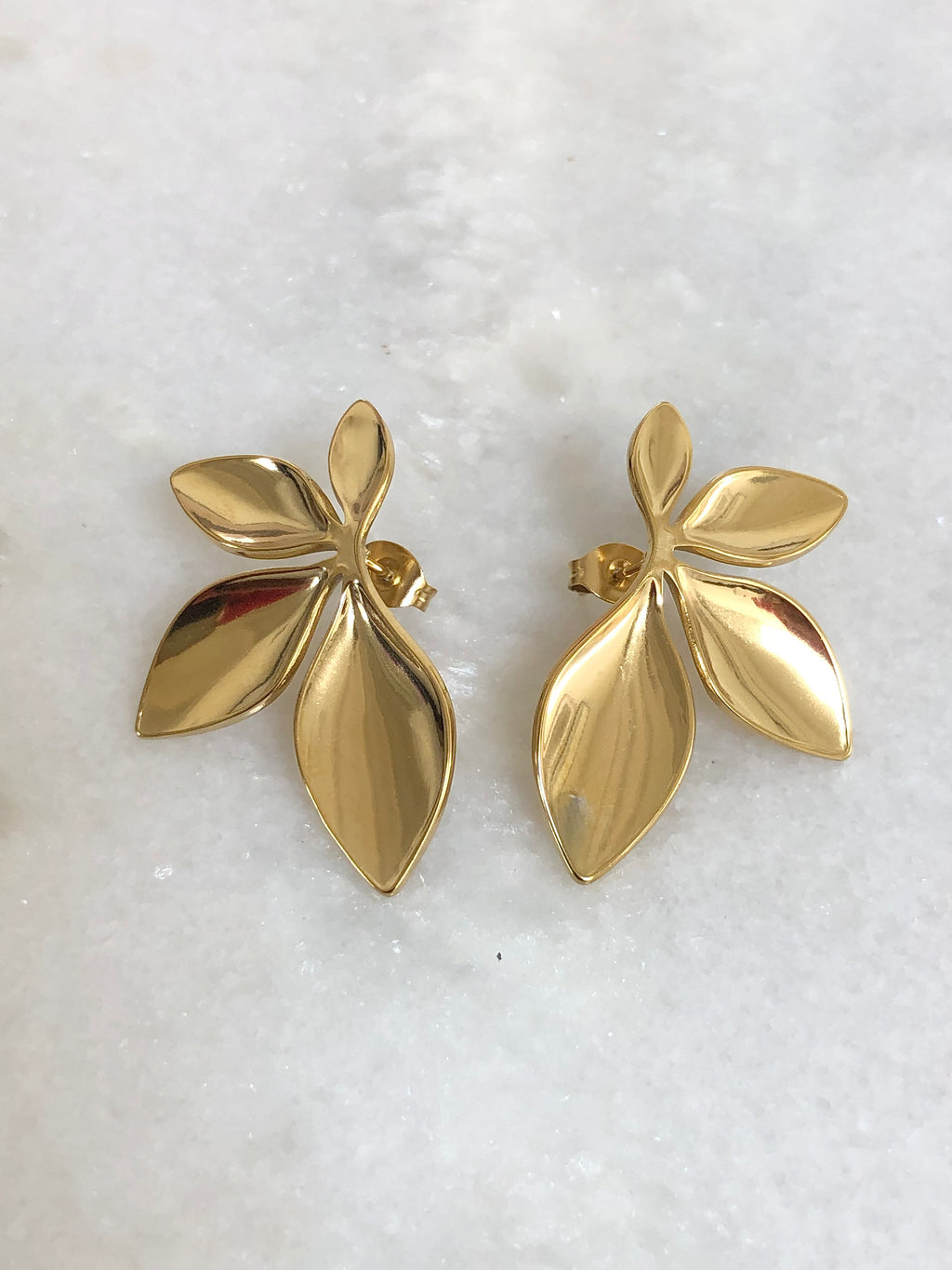 "Earrings Flower Medium" (sorry temporarily sold out)
