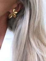 "Earrings Flower Medium" (sorry temporarily sold out)