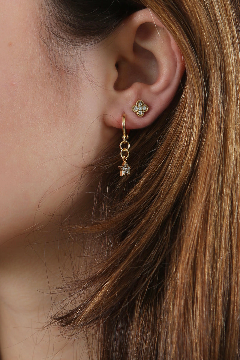"Crystal flower stud"
