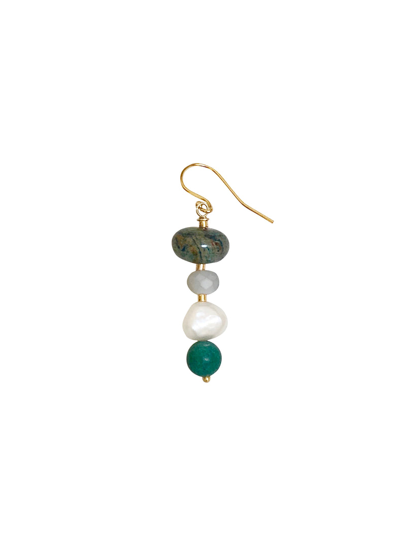 earrings oorbellen sieraden jewelry pearl natural stone green groen single per stuk